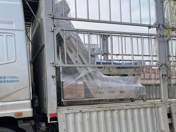 两台分选秤发往江苏客户